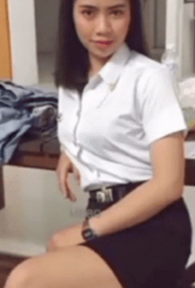 คลิปหลุดนักศึกษา ไปหาแฟนแก้ผ้าเห็นนมใหญ่ให้ถือกล้องอัดคลิปขย่มควย