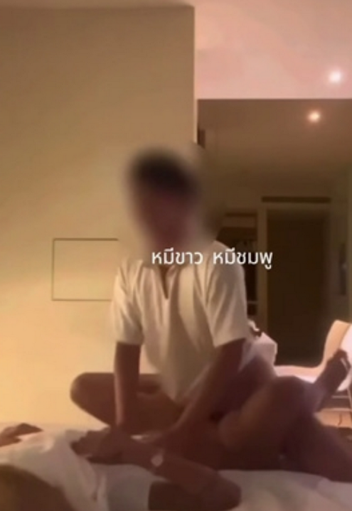 คลิปหลุดใหม่ตัวเล็กน่าเย็ด โยกควยขึ้นขย่มเอง