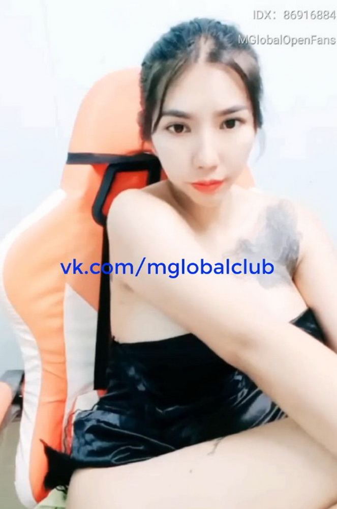 คลิปหลุดไลฟ์สดน้องยูริ โชว์เสียวแหวกขาเขี่ยหีต่อด้วยเย็ด